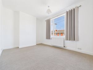 Bedroom- click for photo gallery